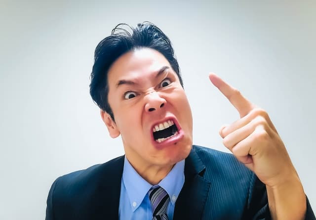 自己都合を会社都合に変える！ハローワークでパワハラを認めさせる「異議申し立て」のコツ