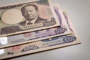 退職金の相場はいくら？勤続10年〜40年の平均額と中小企業の目安を徹底解説